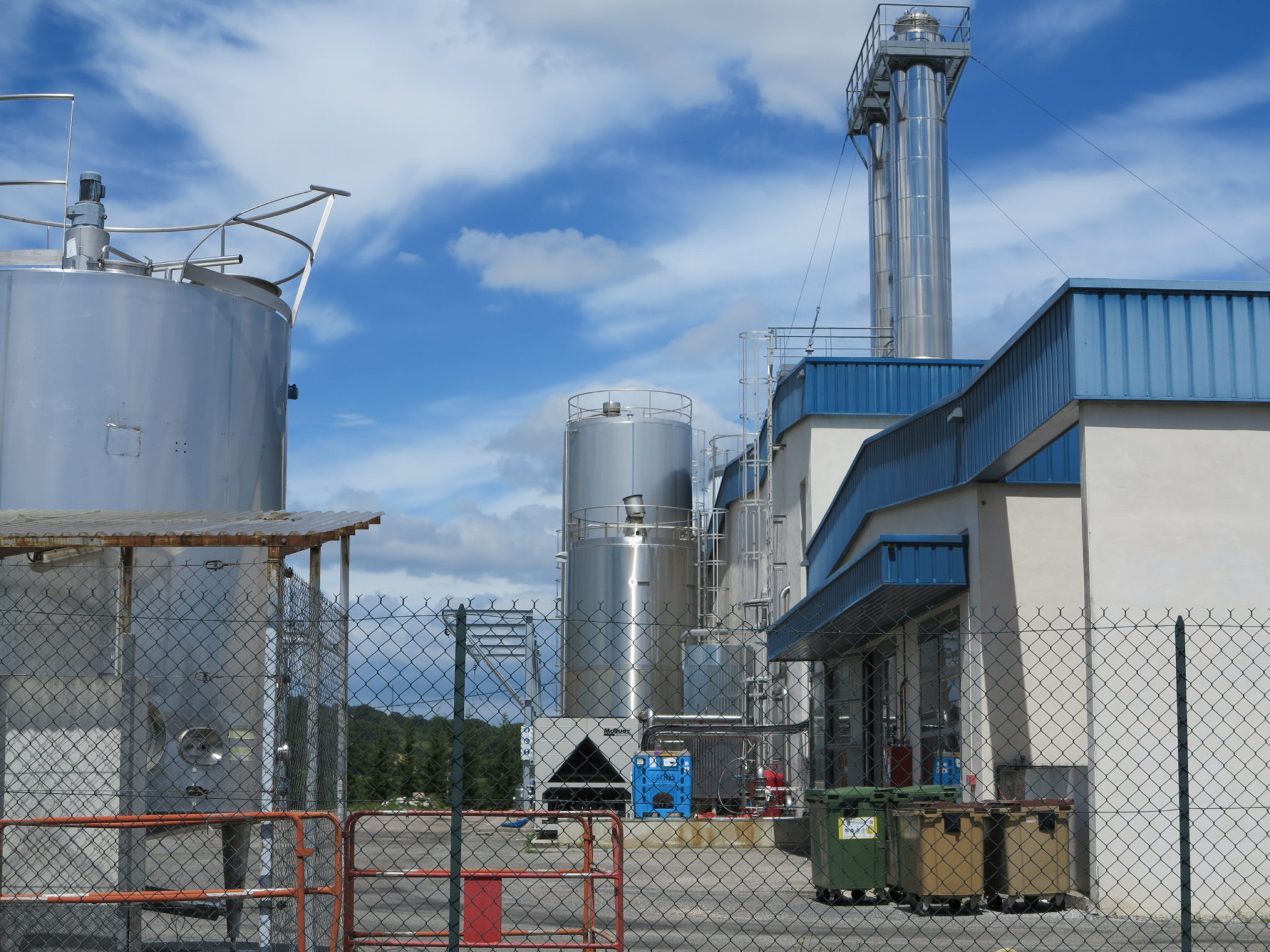 Elevages laitiers DANONE lache les producteurs&nbsp;! La profession réagit