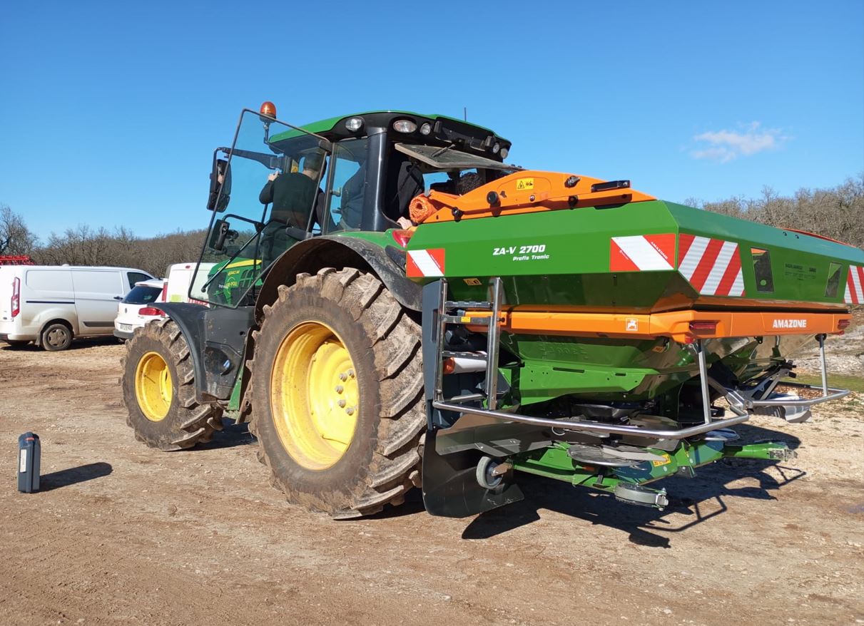 Cuma de Limogne&nbsp;: Un épandeur innovant pour faire des économies