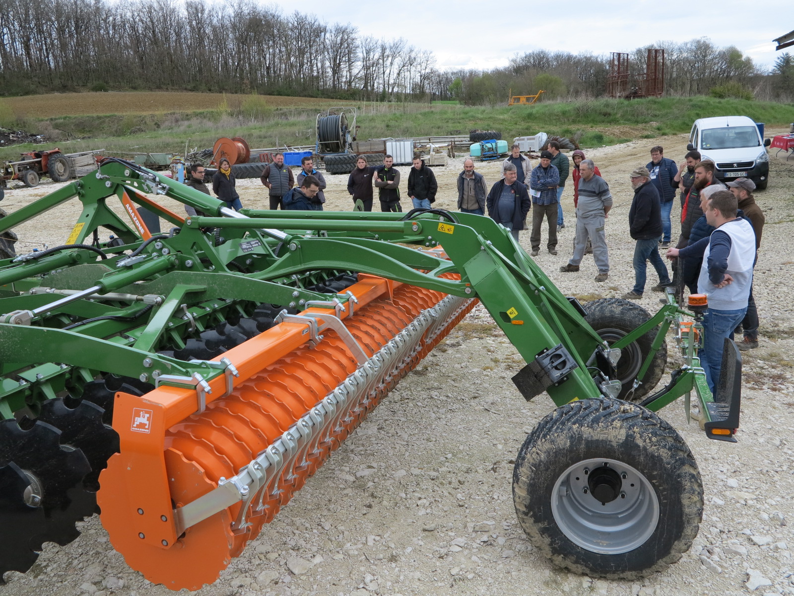 FDcuma&nbsp;: Les matériels de reprise du sol en présentation