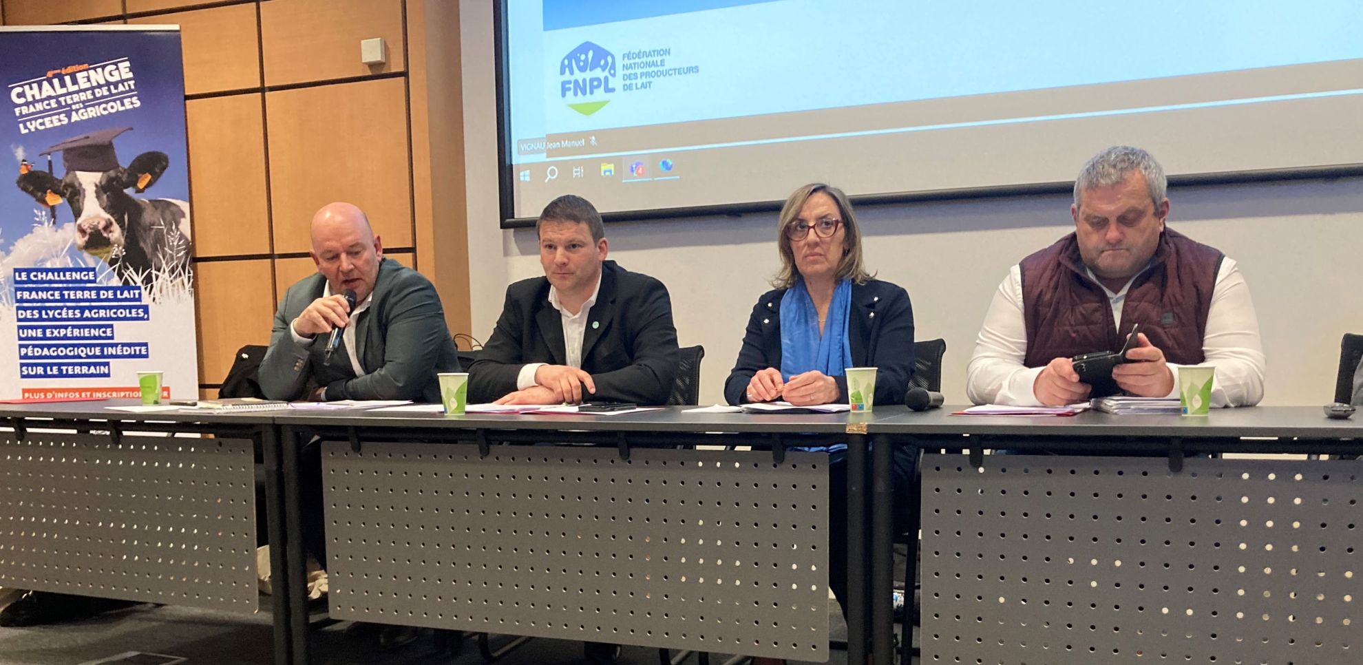 Priorité au revenu des éleveurs et au renouvellement des générations