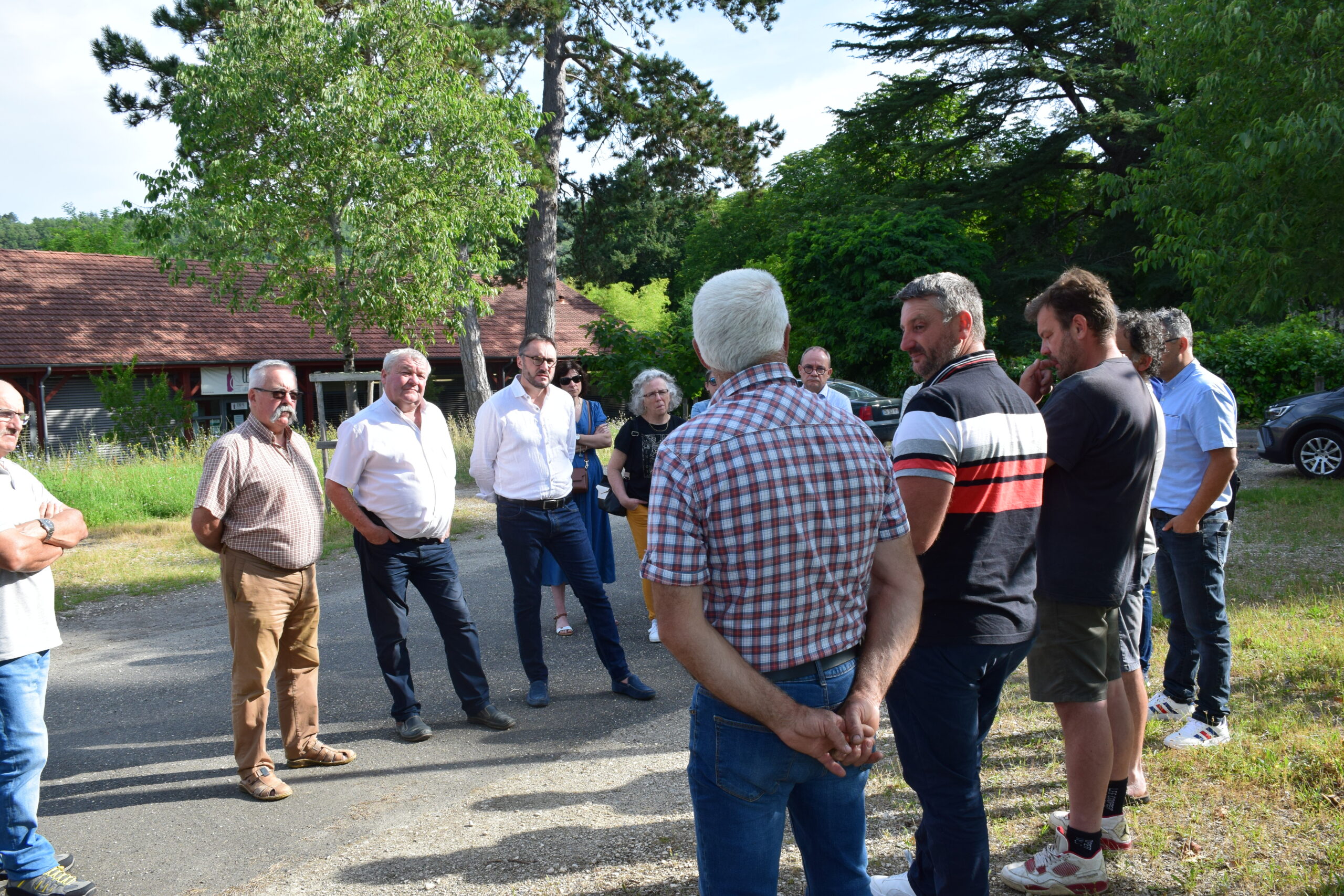 Crises viticoles et nucicoles&nbsp;: Le président national de la MSA auprès des producteurs Lotois