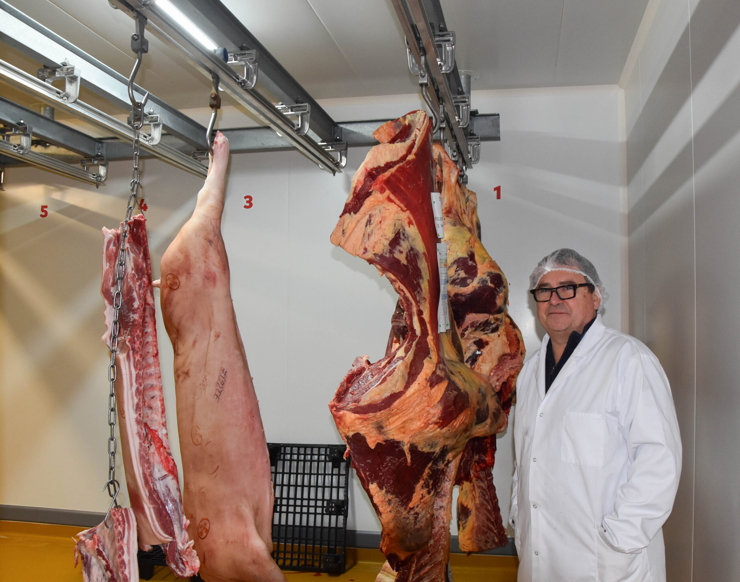 Naves (19)&nbsp;: Un atelier de transformation des viandes