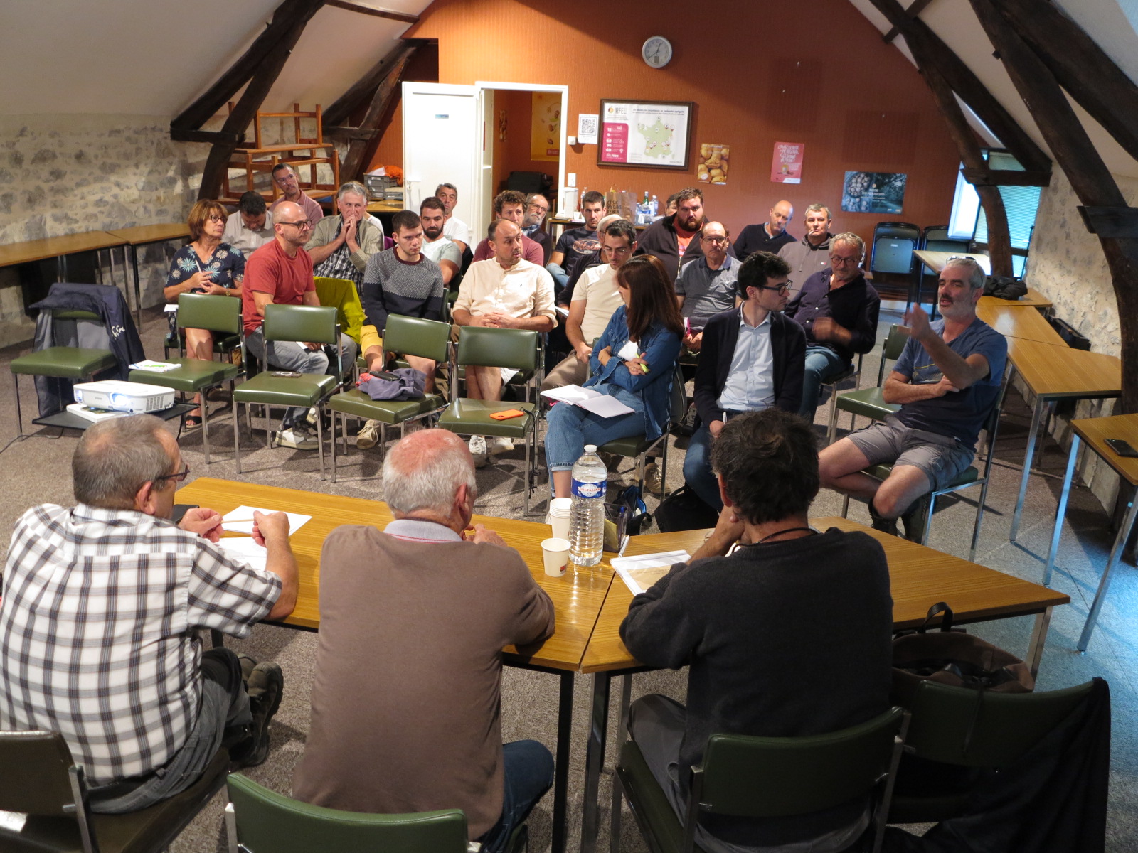 Comité des fruits à coque&nbsp;: Préparer l’avenir des vergers de noyers et châtaigniers