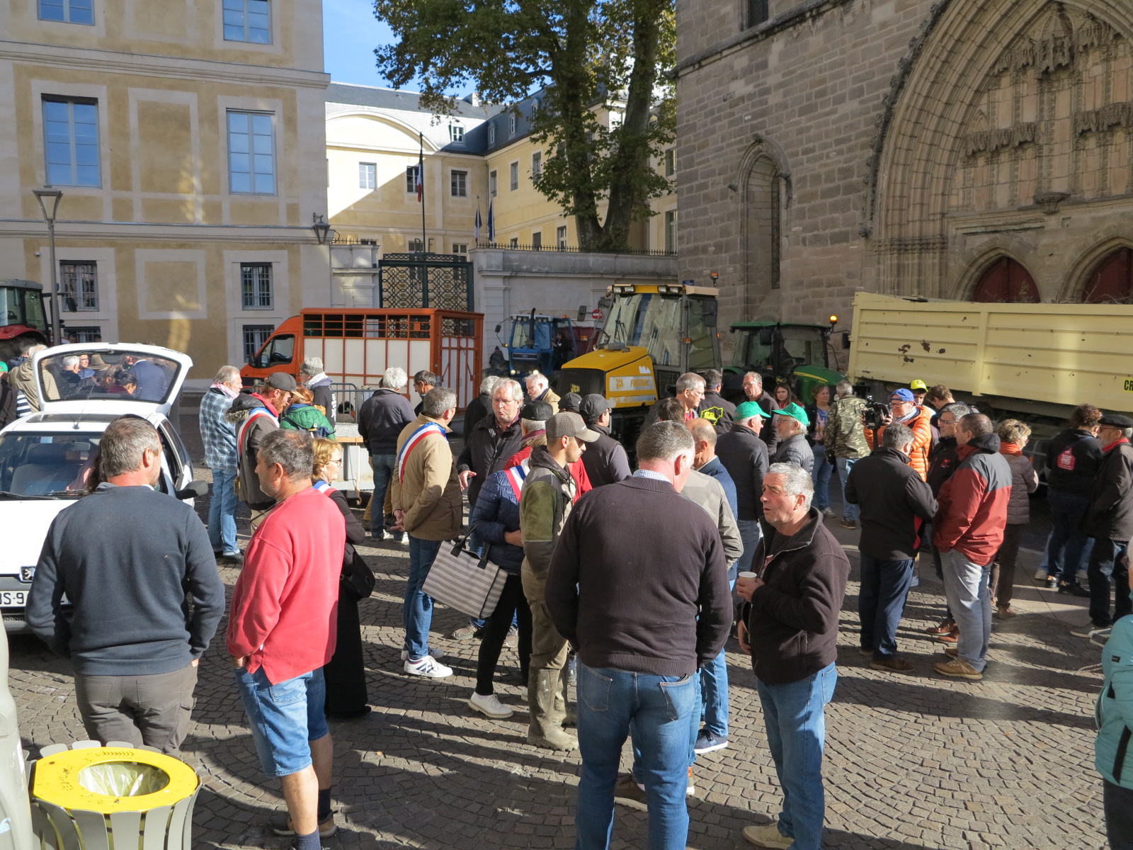 L&rsquo;ensemble des syndicats unis pour sauver l’abattoir de Saint-Céré